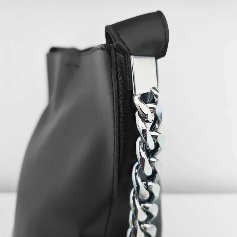 Sac cabas avec anse bandoulière et chaîne décorative^Sac Bandoulière New